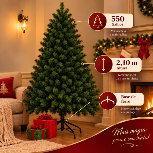 Árvore de Natal pinheiro luxo verde Solenne de 2,10 m com 550 galhos e base de ferro, ao lado de lareira e presentes